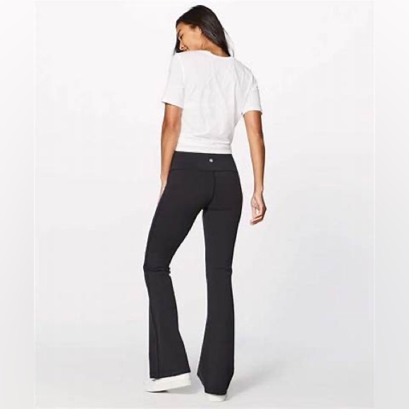 lululemon athletica Pants - Lululemon Black High Rise Grove Throw Back Flare Yoga Pant Size 6 Lycra